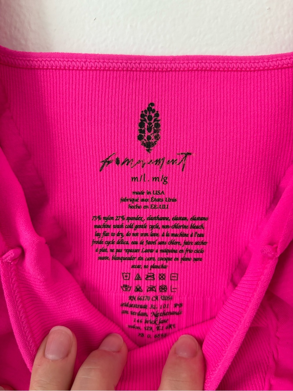 Free People Movement Hot Pink Good Karma Square Neck Sports Bra Size M/L - Picture 10 of 10